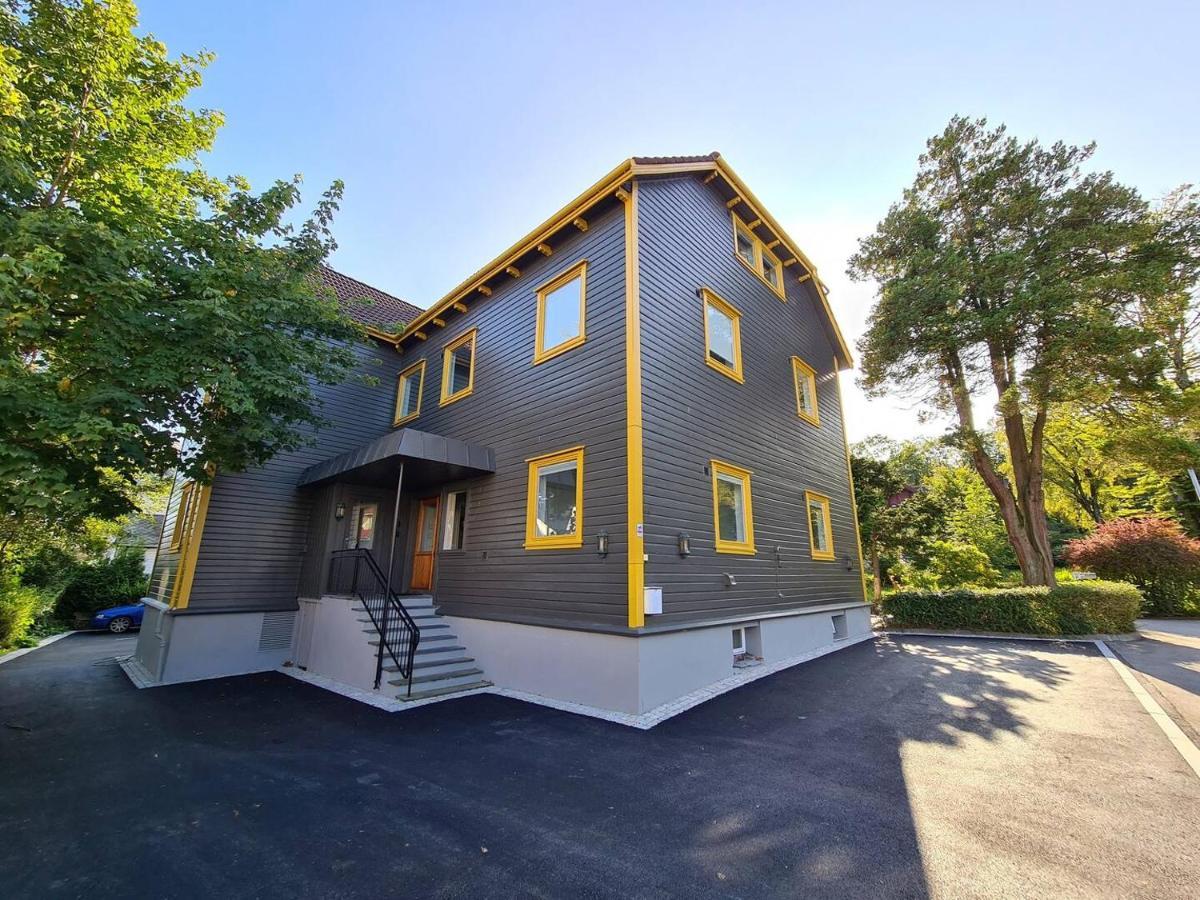 Gasthuis In - Deluxe 4 Rent, King-sized Bed, Near Center Stavanger